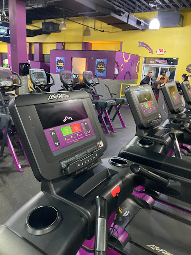 Gym «Planet Fitness», reviews and photos, 672 Brandon Ave SW, Roanoke, VA 24015, USA