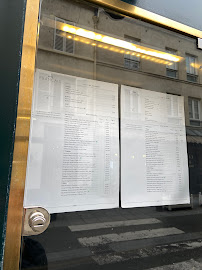 Livio à Neuilly-sur-Seine menu