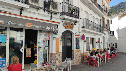Bar La Voz - C. la Carrera, 14, 29610 Ojén, Málaga, Spain