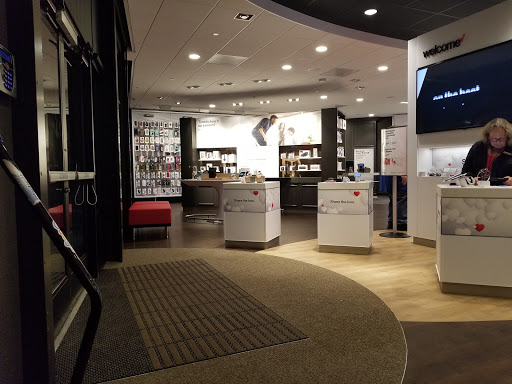 Cell Phone Store «Verizon», reviews and photos, 867 S 29th Ave #101, Bozeman, MT 59718, USA