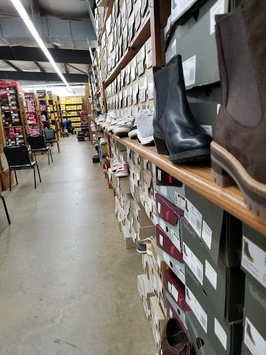 Shoe Store «Discount Shoes», reviews and photos, 1282 Brevard Rd, Asheville, NC 28806, USA