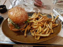 Hamburger du Restaurant Les Chics Types à Paris - n°14