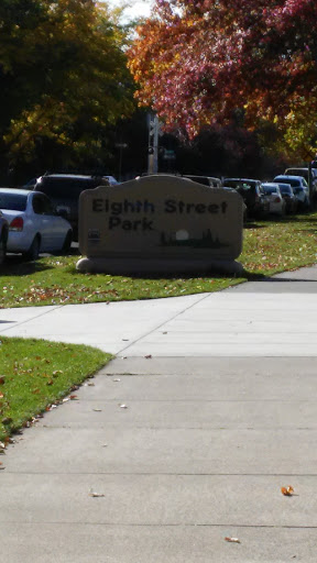 8th Street Park