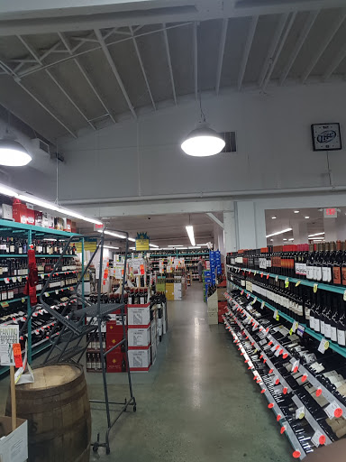 Liquor Store «East Windsor Bottle King», reviews and photos, 385 US-130, East Windsor, NJ 08520, USA