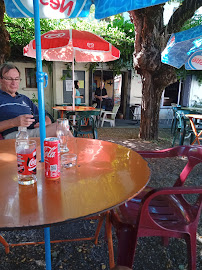 Atmosphère du Restaurant Les Glycines à Saint-Paul-Cap-de-Joux - n°3