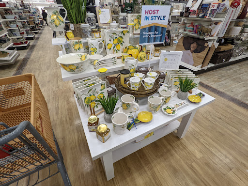 Department Store «HomeGoods», reviews and photos, 694 Merrill Rd #9, Pittsfield, MA 01201, USA