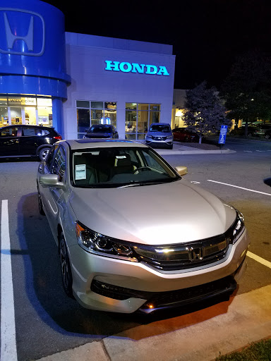 Honda Dealer «Honda Cars of Rock Hill», reviews and photos, 686 Galleria Blvd, Rock Hill, SC 29731, USA