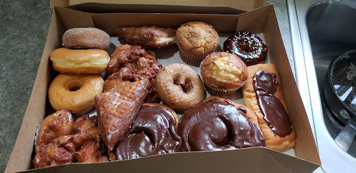 Sprinkles Donut Shop, 8467 Algoma Ave NE, Rockford, MI 49341, USA, 