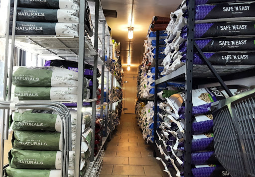 Farm Shop «KnA Farms Inc», reviews and photos, 23009 E Main St, Armada, MI 48005, USA