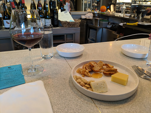 Bar «Esters Wine Shop & Bar», reviews and photos, 1314 7th St, Santa Monica, CA 90405, USA