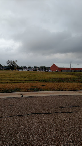 Golf Course «Broadmoore Golf Course», reviews and photos, 500 Willow Pine Dr, Moore, OK 73160, USA