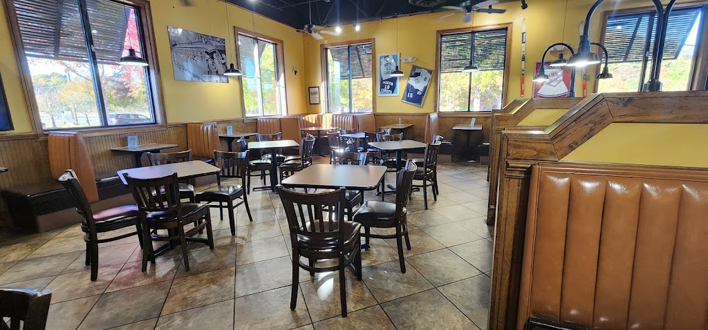 Zaxby's Chicken Fingers & Buffalo Wings 28655