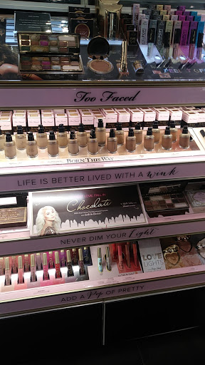 Cosmetics Store «SEPHORA», reviews and photos, 3301 E Main St #1242, Ventura, CA 93003, USA
