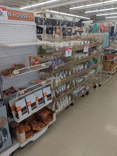 Fabric Store «Jo-Ann Fabrics and Crafts», reviews and photos, 4107 Telegraph Rd, Bloomfield Hills, MI 48302, USA