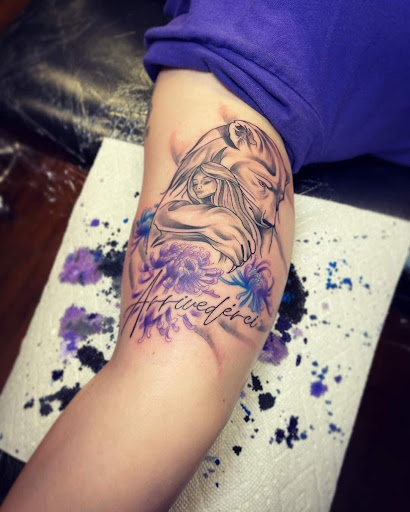 Explore spartan helmet tattoo ideas, creative tattoo ideas in Williamsport, available at Moa Tattoos