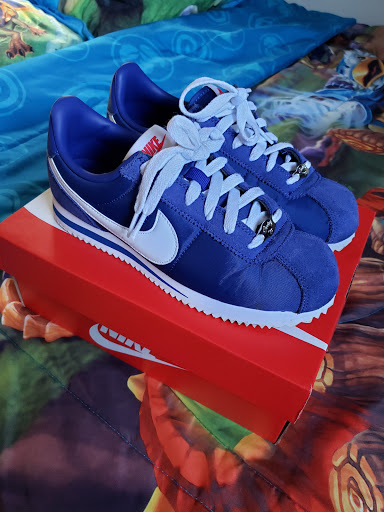 Sporting Goods Store «Nike Factory Store», reviews and photos, 1500 SE East Devils Lake Rd #105, Lincoln City, OR 97367, USA