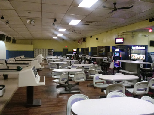 Bowling Alley «Mercury Lanes Inc», reviews and photos, 7630 Schaefer Rd, Dearborn, MI 48126, USA