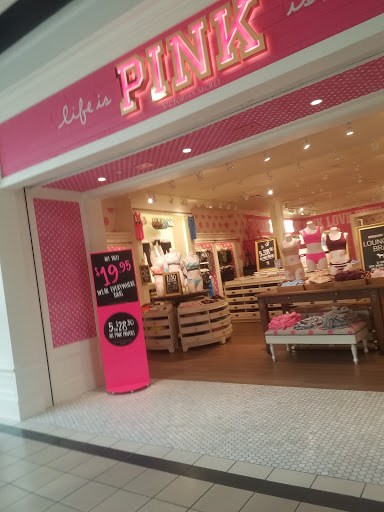 Shopping Mall «Green Tree Mall», reviews and photos, 757 E Lewis and Clark Pkwy, Clarksville, IN 47129, USA