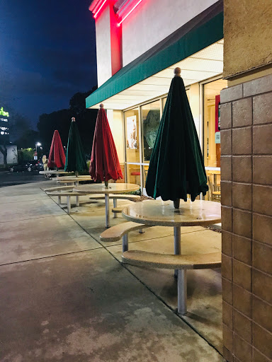Bakery «Krispy Kreme Doughnuts», reviews and photos, 1991 Diamond Blvd, Concord, CA 94520, USA