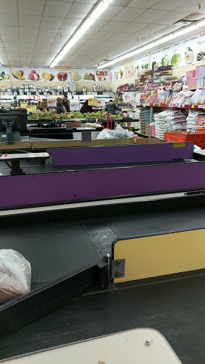 Grocery Store «Sun Foods», reviews and photos, 544 University Ave W, St Paul, MN 55103, USA