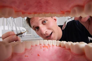 Стоматолог Игорь Березовский image