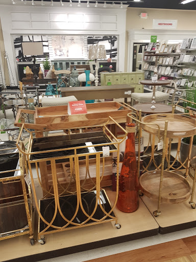 Department Store «T.J. Maxx and HomeGoods», reviews and photos, 649 Broadway, Bangor, ME 04401, USA