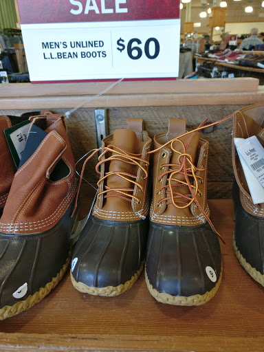 Clothing Store «L.L. Bean Outlet», reviews and photos, 1 Freeport Village Station, Freeport, ME 04033, USA