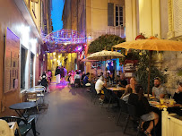 Atmosphère du Restaurant de spécialités provençales Chez Juliette à Nice - n°1