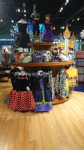 Toy Store «Disney Store», reviews and photos, 4400 Sharon Rd, Charlotte, NC 28211, USA