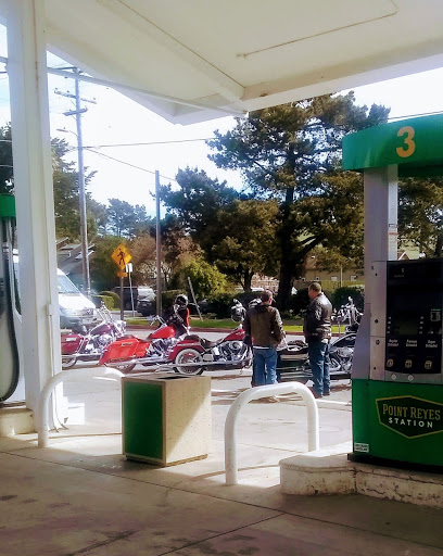 Auto Repair Shop «Greenbridge Gas & Auto», reviews and photos, 11401 CA-1, Point Reyes Station, CA 94956, USA