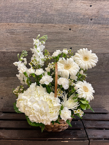 Florist «Hummingbird Flowers & Gifts», reviews and photos, 4861 W Spencer Field Rd, Pace, FL 32571, USA