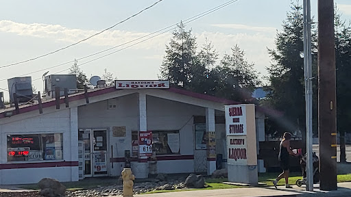 Liquor Store «Haydens Liquor», reviews and photos, 531 S Lovers Ln, Visalia, CA 93292, USA