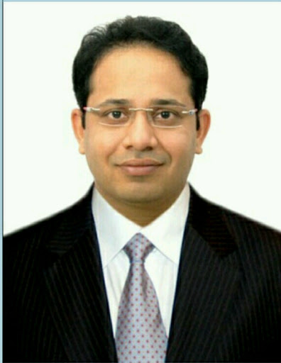 Dr Mangesh Kohale- cardiac surgeon