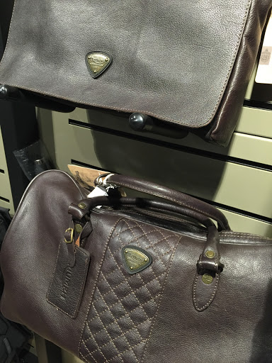 Triumph Motorcycle Dealer «Tampa Triumph», reviews and photos, 7000 N Dale Mabry Hwy, Tampa, FL 33614, USA