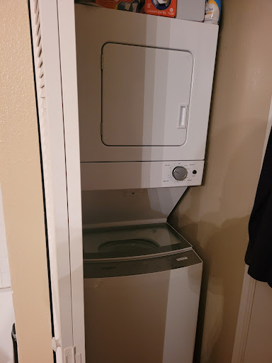 Auto Body Shop «Service King Collision Repair of Park Cities», reviews and photos, 5115 Lemmon Ave, Dallas, TX 75209, USA