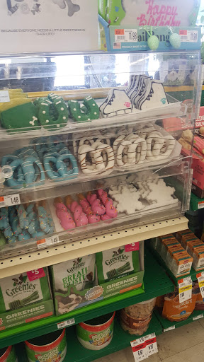 Pet Supply Store «Pet Supplies Plus», reviews and photos, 471 Boston Post Rd, Orange, CT 06477, USA