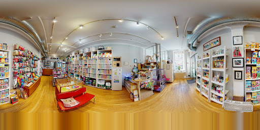 Pet Supply Store «PS9 Pets», reviews and photos, 169 N 9th St, Brooklyn, NY 11211, USA