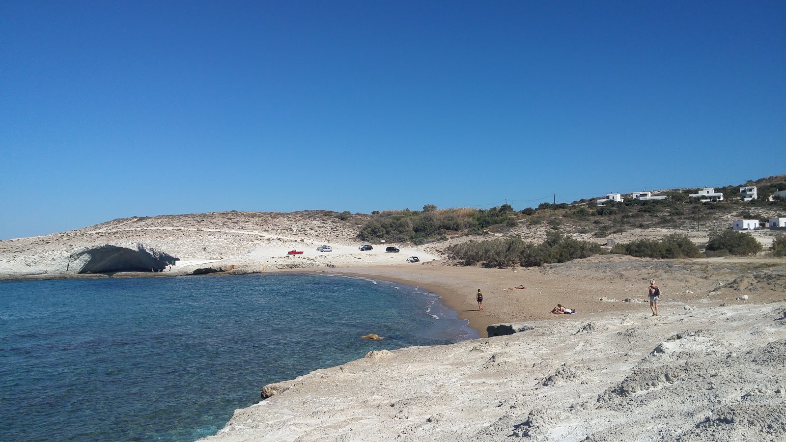 Paralia Alogomandra'in fotoğrafı biraz temiz temizlik seviyesi ile
