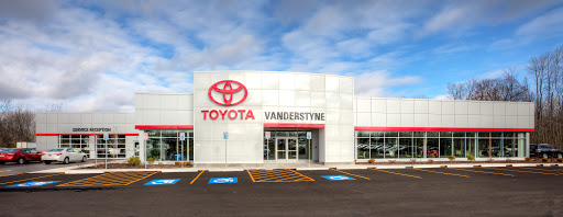 Car Dealer «Vanderstyne Toyota», reviews and photos, 4374 W Ridge Rd, Rochester, NY 14626, USA