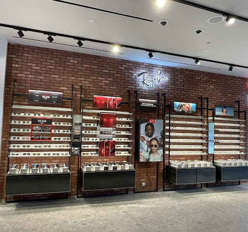 Eye Care Center «LensCrafters», reviews and photos, 700 El Camino Real Ste 160, Menlo Park, CA 94025, USA