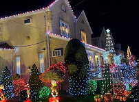 Golden Star Cleaners and Tailor - Photo 2 - Car repair in New York, NY, Manhattan