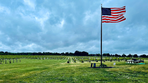 Winery «Working Dog Winery», reviews and photos, 610 Windsor Perrineville Rd, Robbinsville, NJ 08691, USA