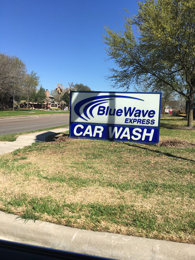 Car Wash «BlueWave Express Car Wash», reviews and photos, 1665 Eldridge Pkwy, Houston, TX 77077, USA