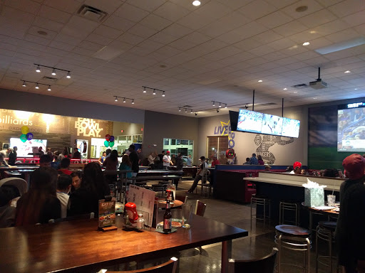 Restaurant «Main Event Entertainment», reviews and photos, 3941 N Central Expy, Plano, TX 75023, USA