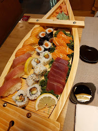 Sushi du Restaurant de type izakaya Izakaya Tours - n°1