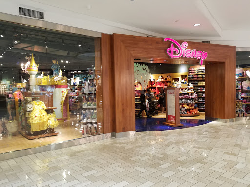 Toy Store «Disney Store», reviews and photos, 1961 Chain Bridge Rd, McLean, VA 22102, USA
