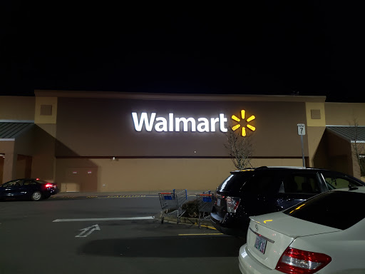 Department Store «Walmart Supercenter», reviews and photos, 3002 Stacy Allison Way, Woodburn, OR 97071, USA