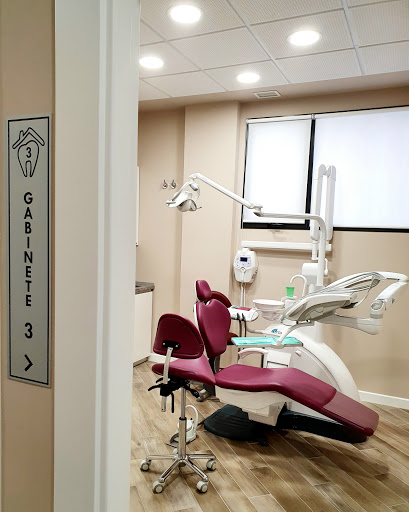 Clínica Dental Dra. Fernández Izquierdo en Valladolid, Valladolid