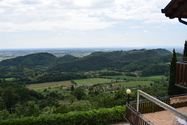 Photos du propriétaire Bed & Breakfast Ca' Baracca & Bellavista 36061 Bassano del Grappa