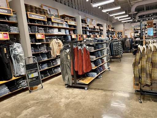 Levi's Outlet Store - 3000 Grapevine Mills Pkwy #506, Grapevine, Texas, US  - Zaubee